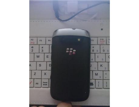 Blackberry bold 9790 . Garantisi Devam Etmekte.