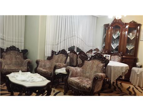 Salon Takımı - masa - sandalye - vitrin ve telefon sehpası ve aynası