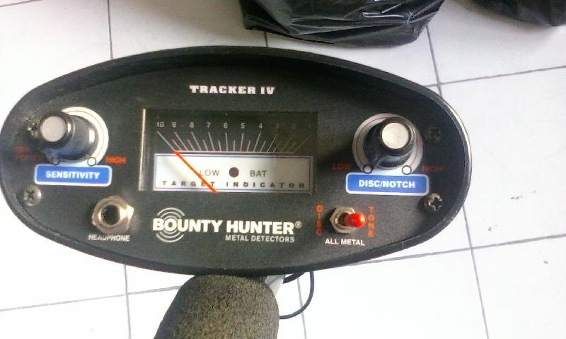 2.El Bounty Hunter Tracker IV