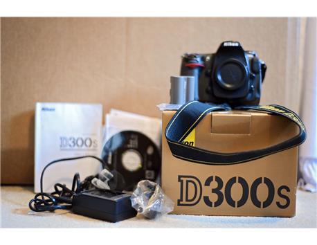 Nikon D D300S 12.3MP Digital SLR Camera - Black (Body only)