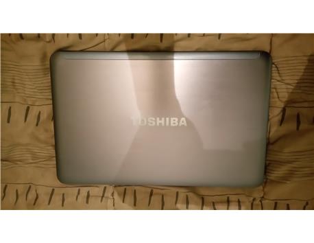 Toshiba Laptop Sadece TAKASLI (Oyun Kasası,Motosiklet)