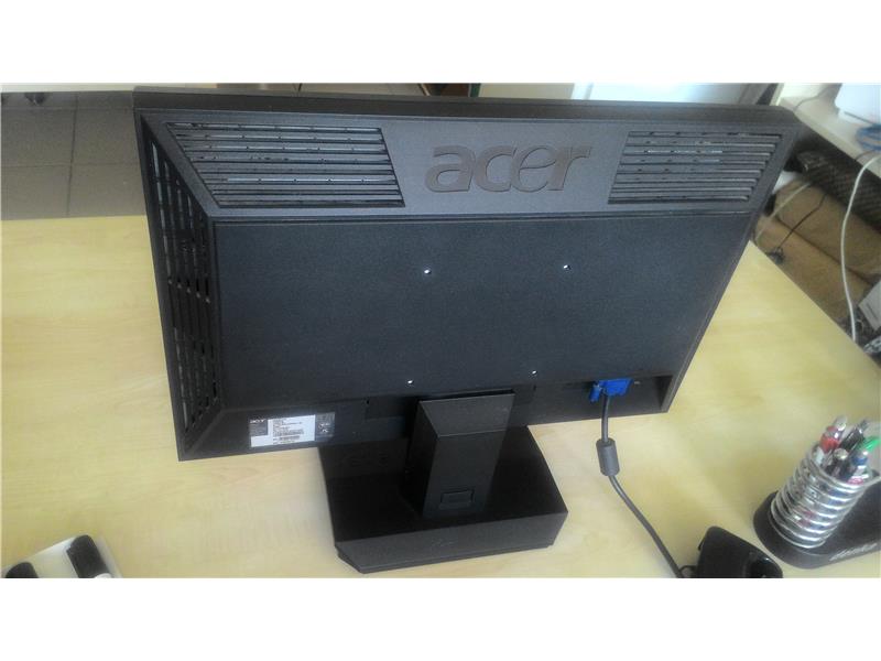 Acer 19 inç lcd monitör 