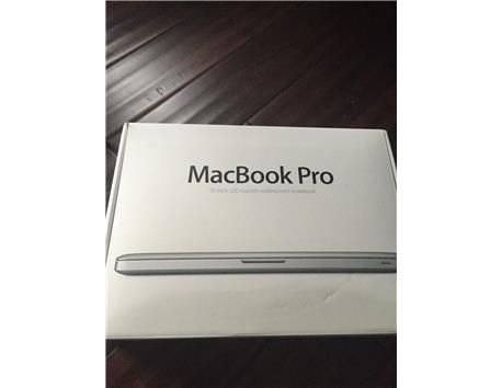  Apple Macbook 13.3 inch A1181 core duo 1.83-Ghz 2-gb 80-gb