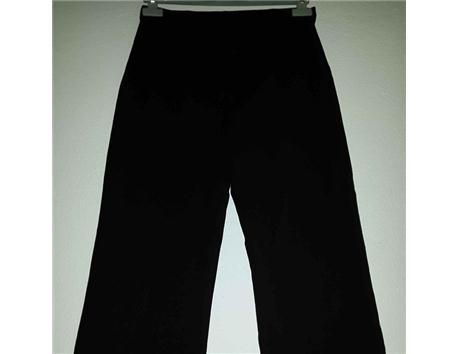 40 beden kışlık 1 kere kullanılmış siyah kumaş pantolon 10 tl 😉