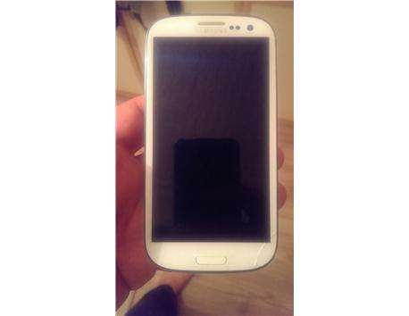 SAMSUNG GALAXY S3 BEYAZ 16 GB  650 TL