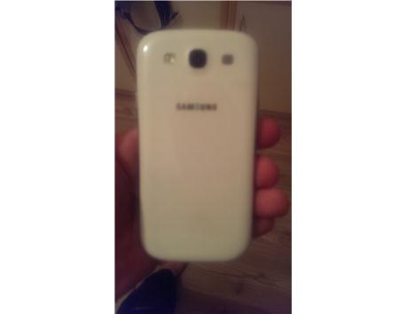 SAMSUNG GALAXY S3 BEYAZ 16 GB  650 TL