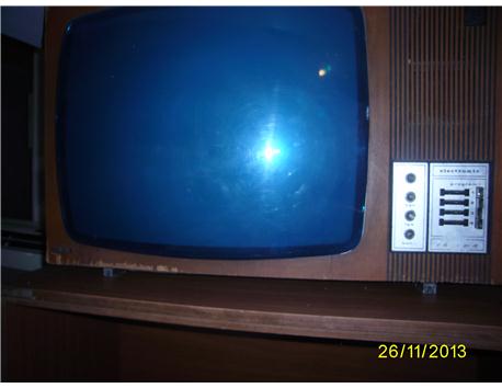 1974 model antika tv beko marka