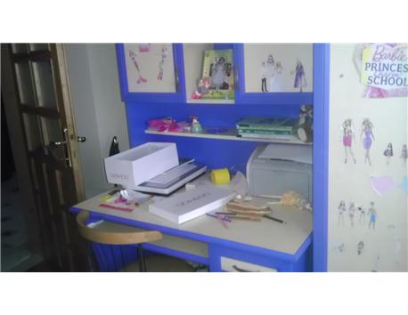 genc odasi takimi cok temiz kullanilmis