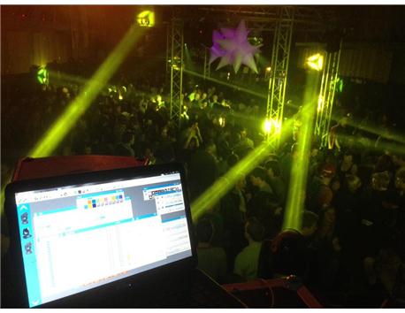 USB to DMX 512 İnterface ışık kontrol arabirimi.Profesyonel Işıklarınızı Bilgisayarınızdan kontrol edin.
