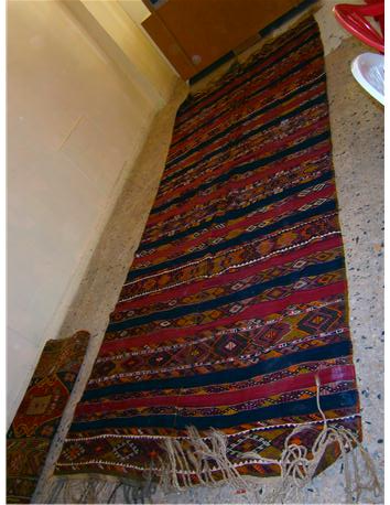 Mersinde antika kilim