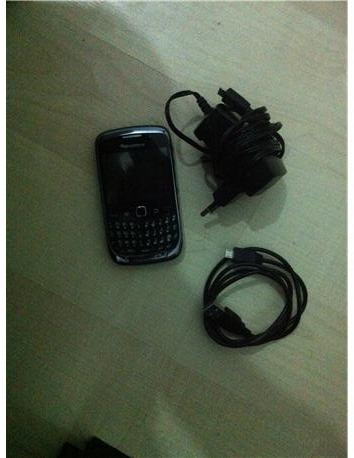 BLACKBERRY CURVE 9300 175 TL AZ KULLANILMIŞ TEMİZ...