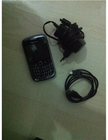 BLACKBERRY CURVE 9300 175 TL AZ KULLANILMIŞ TEMİZ...