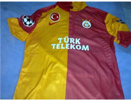 SNEIJDER ŞAMPİYONLAR LİGİ FORMASI