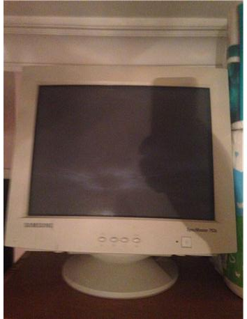 17 inç Samsung monitör tüplü