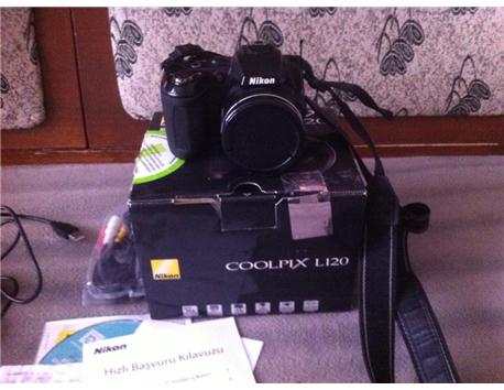 nikon l120 yarı profesyonel. makine 1 yıl garantısı var