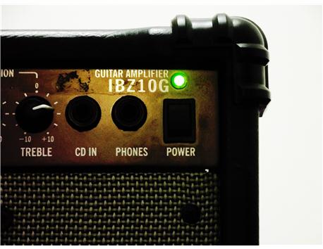 Ibanez IBZ10G Elektro Gitar Amfisi