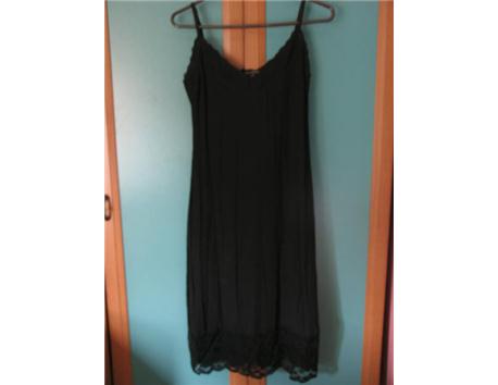 %100 ORİJİNAL POLO GARAGE SİYAH ŞİFON ELBİSE YEPYENİ 30 TLYE SATIYORUM