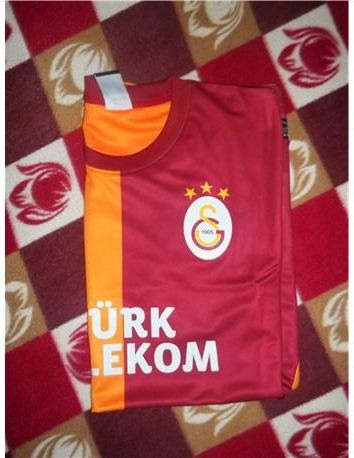 GALATASARAY TAKIM FORMASI SAHİBİNDEN SIFIR AMBALAJI AÇILMAMIŞ 2013 - 2014 ORJİNAL