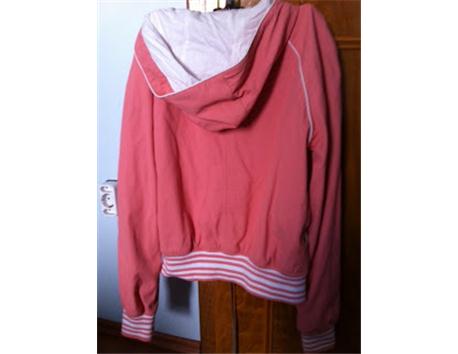 KAPÜŞONLU ŞEKER PEMBE SU GEÇİRMEZ CEKET YEPYENİ 35 TLYE SATIYORUM