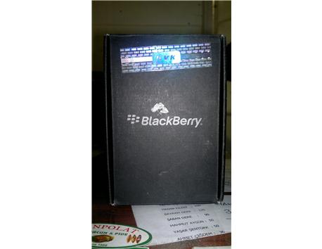 Blackberry Curve 9300 Black Turkcell KVK´dan alınma İlk Sahibinden Temiz Kutulu