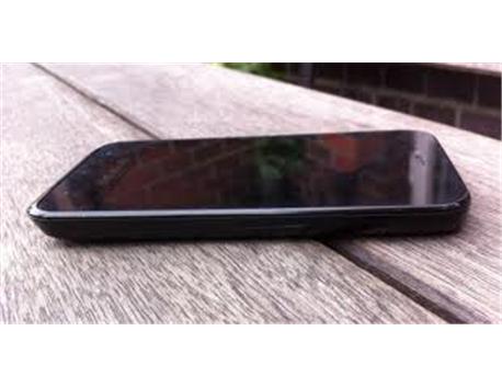 LG optimus sol e730 la taksa etmek isteyene açığım 