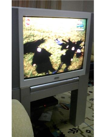 Akai 72 ekran tv 