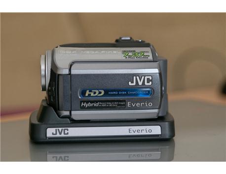 çok temiz sıfır ayarında video kamera JVC Everio - GZ-MG157 + ÇANTA