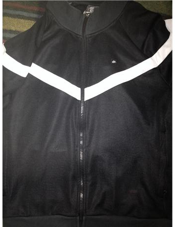 Nike mont