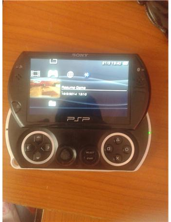 PSP GO 16 GB ÜST MODEL TEKLİFLER ICIN CEP TELEFONUMUDA PSP İLE VERECEGIM ACIKLAMAYI MUTLAKA OKU psp go 16 gb !!