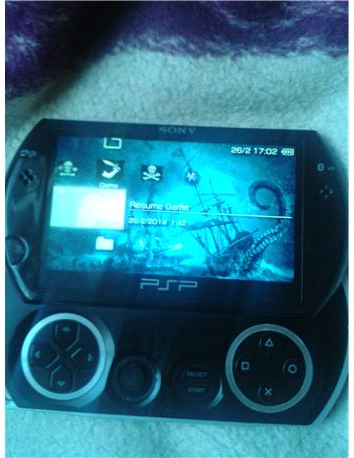 PSP GO 16 GB ÜST MODEL TEKLİFLER ICIN CEP TELEFONUMUDA PSP İLE VERECEGIM ACIKLAMAYI MUTLAKA OKU psp go 16 gb !!