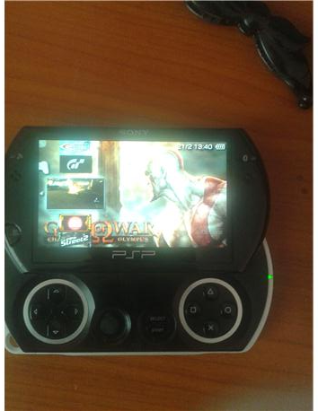 PSP GO 16 GB ÜST MODEL TEKLİFLER ICIN CEP TELEFONUMUDA PSP İLE VERECEGIM ACIKLAMAYI MUTLAKA OKU psp go 16 gb !!