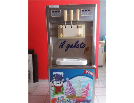 Soft Dondurma Frozen Yoğurt Makinesi