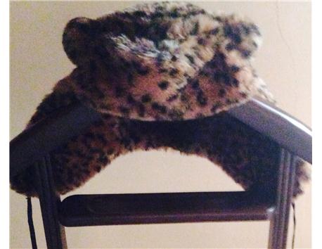 H&M KÜRKLÜ LEOPAR DESENLİ ŞAPKA