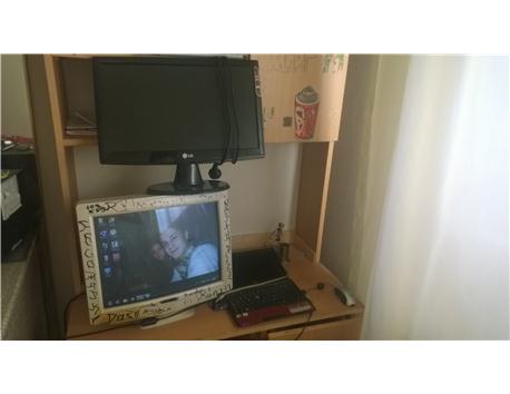 2 monitör 1 netbook
