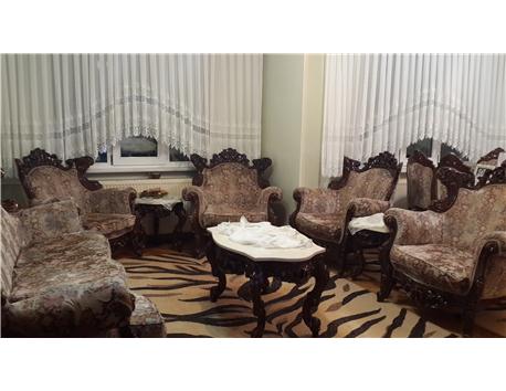 Salon Takımı - masa - sandalye - vitrin ve telefon sehpası ve aynası