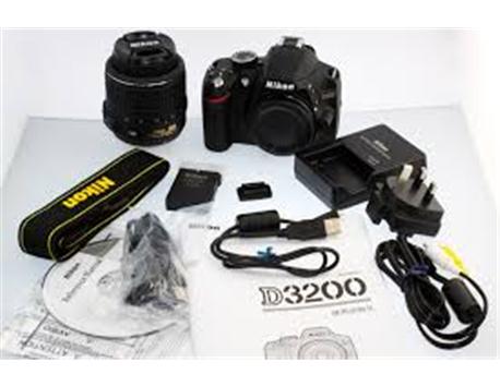 nikon D3200 birbucuk yıl garanti  orjinal nikon uzaktan kumanda 18,55 lens uv filitre orj nikon çanta