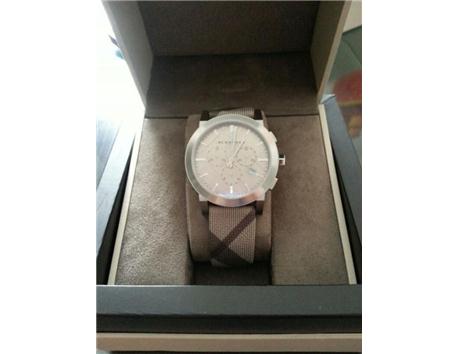 Burberry Bu9358 