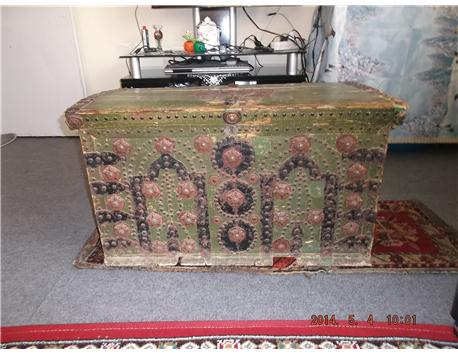 acil satılık en az 150 yıllık sandık