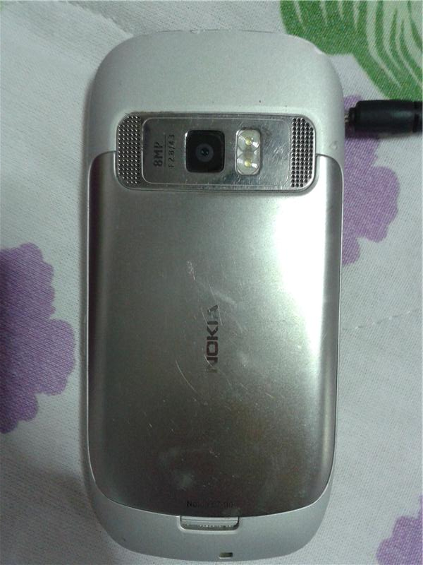 Nokia C7