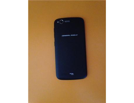 Iphone 4,5 Takas Vardır  Beyaz 