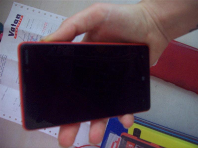 Lumia 820 Kırmızı Çiziksiz Garantili iPhone Takaslı