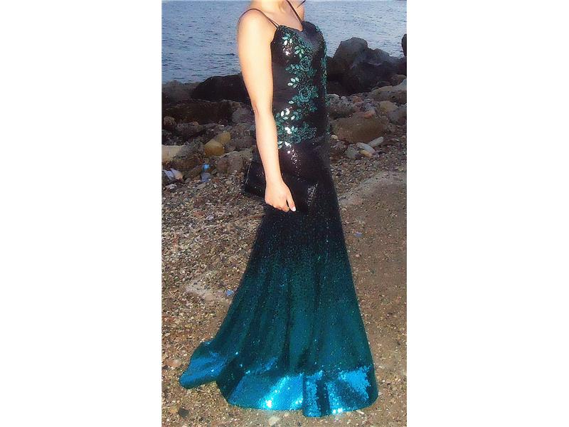 ÖZEL TASARIM YARI FİYATINA SADECE 850 TL 