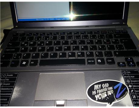 Sony VGN-SR59TG 13.3" Ekran Temiz Tamirsiz Dizüstü
