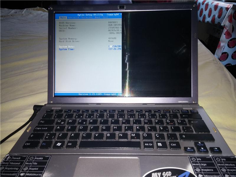 Sony VGN-SR59TG 13.3" Ekran Temiz Tamirsiz Dizüstü