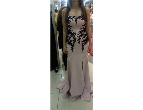 Çok şık balık model abiye