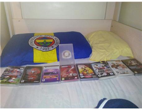 9 adet orjinal psp oyunu