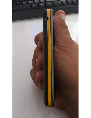 TERTEMİZ SAMSUNG GALAXY BEAM MERSİNDE TEK PROJEKSİYONU ÇOK İYİ ÇALIŞIYOR SIKINTISIZZZ. IPHONE 4 VEYA IPHONE 4S TAKASLI