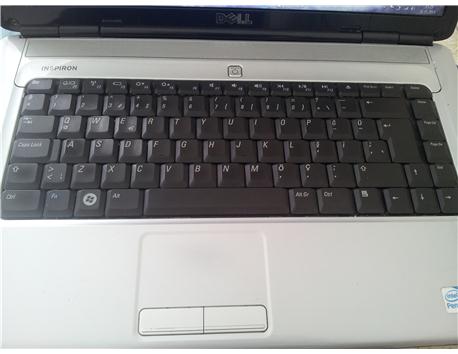 Dell İnspiron 1545 Core 2 Duo 2.40 GHZ//4 GB Ram// 1695 MB Ekran Kartı// 320 GB HDD