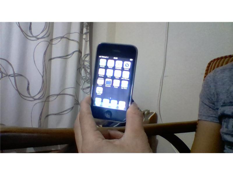 İphone 3gs 16 gb  ORJiNaL TERTEMİZ 1. kalite Note 3 ,S5  replika ile takas olur 