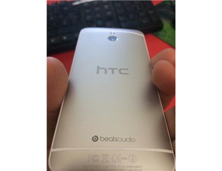 tertemiz ciziksiz htc one mini takaslik